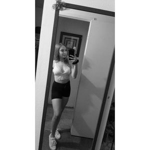 Meet your Posher, Kendall